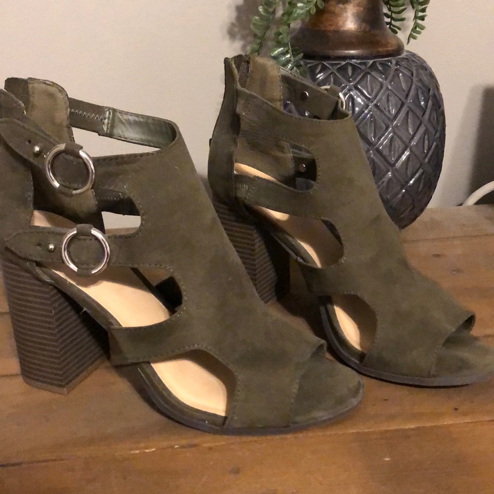 Olive heels - worn only once!